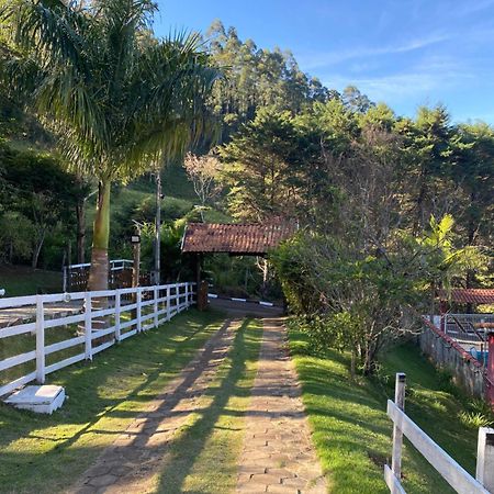 Cantinho Na Roca Villa ซานโต อังตัวนิโอ โด ปิงญัล ภายนอก รูปภาพ